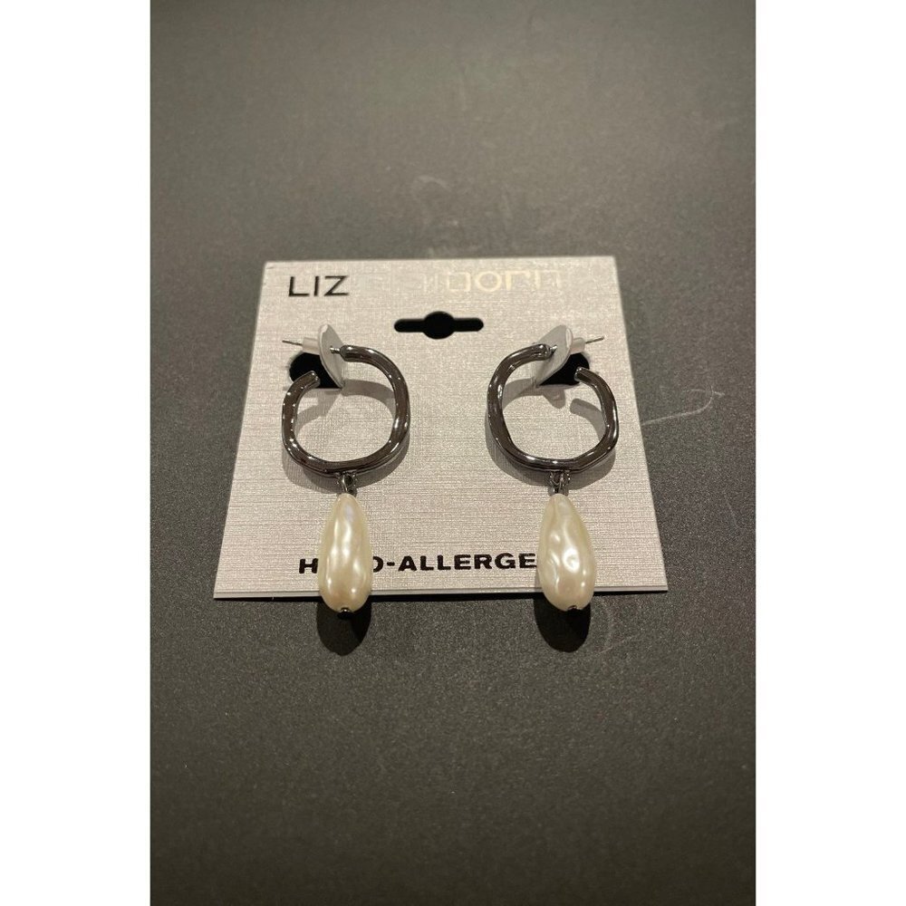 Liz Claiborne Earrings A1 014‎